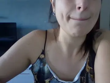 Cam4 Nude Webcam of chanelclarissa4