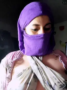 Cam4 Free Live Porn of Pbless