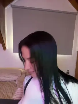 Cam4 Live Sex of Oliviaxxxbb