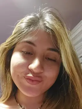 Cam4 Sex Cam of ilonka_Ui