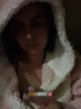 Cam4 Live Porn of cuteandwet