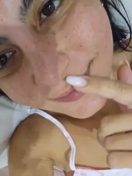 Cam4 Adult Video Chat of cuteandwet