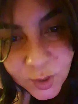 Cam4 Live Porn of cuteandwet