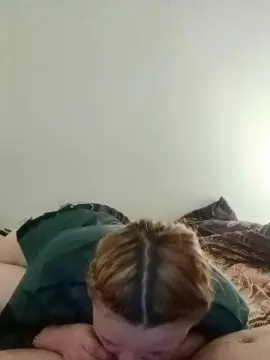 Cam4 Live Sex of lapetitecoquin3