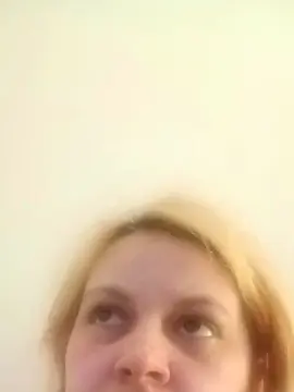 Cam4 Nude Webcam of lapetitecoquin3