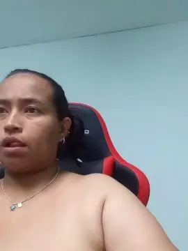 Cam4 Nude Webcam of Gatubelasex69