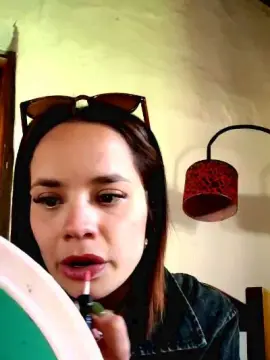 Cam4 Live Sex Cam of EstrellitaCos