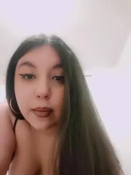 Cam4 Live Sex of Cami_l0v