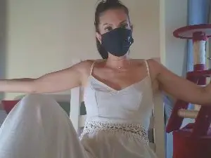 Cam4 Live Porn of MAIRA90