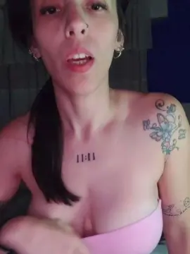 Cam4 Live Sex Cam of Polerinahot