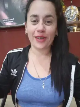 Cam4 Nude Webcam of hotcurvi1