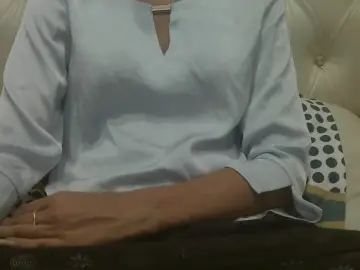 Cam4 Free Live Porn of Harlequuinnn