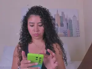 Cam4 Sex Cam of Thara25