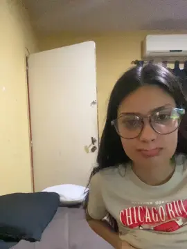 Cam4 Nude Webcam of shai2526