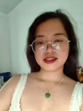 Cam4 Nude Webcam of Ohmysweetlips