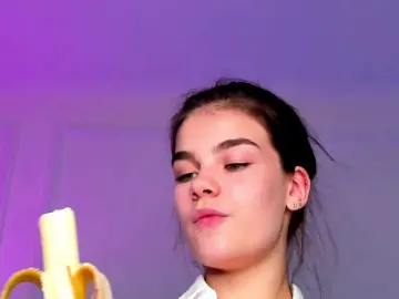 Cam4 Nude Webcam of Adrialii