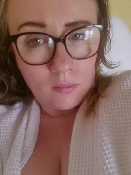 Cam4 Adult Webcam of Emmaloulou3