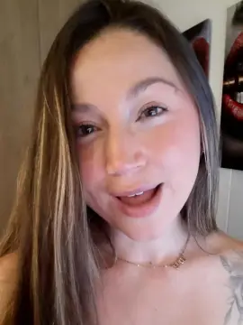 Cam4 Watch Live Sex Cams of BruunaLove_