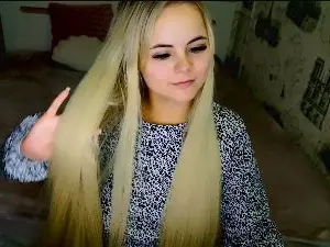 Cam4 Live Porn of call_me_cutie