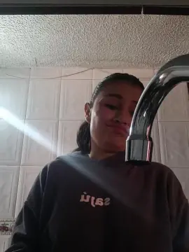 Cam4 Live Sex of juanna31