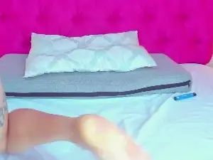 Cam4 Live Sex Cam of mia_elieth