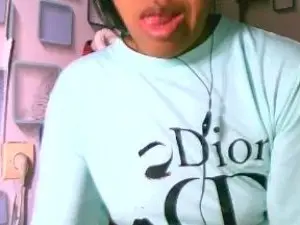 Cam4 Watch Live Sex Cams of rose390