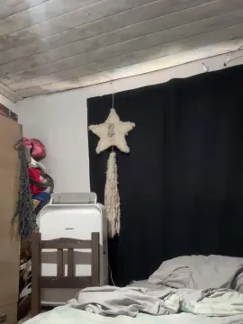 Cam4 Adult Video Chat of MICALOVERS