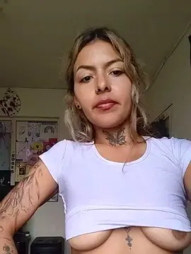 Cam4 Adult Webcam of Evafuckass