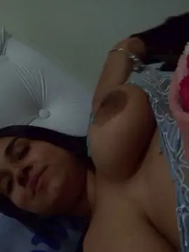 Cam4 Live Porn of moreninhagauch2