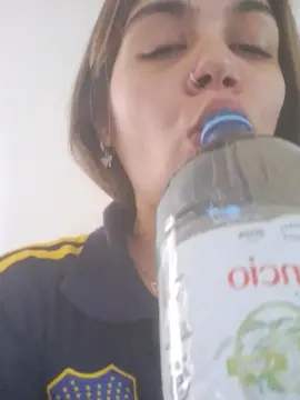 Cam4 Free Live Porn of putitaespiritt1