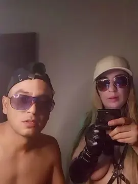 Cam4 Live Sex of lina5555