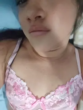 Cam4 Sex Chat of Mela3017