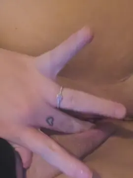 Cam4 Live Sex of Charrybomb