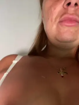 Cam4 Live Porn of Chicacomepollas