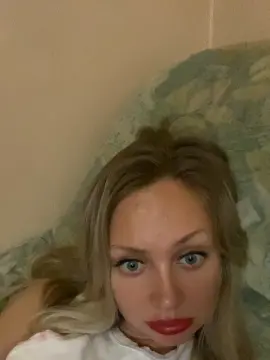 Cam4 Best Webcam of EmillyaW