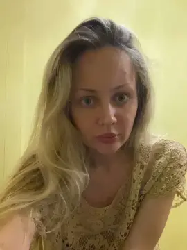 Cam4 Live Porn of EmillyaW