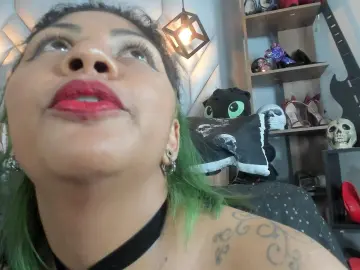 Cam4 Free Porn Cam of MirandaHaguen