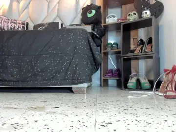 Cam4 Nude Webcam of MirandaHaguen