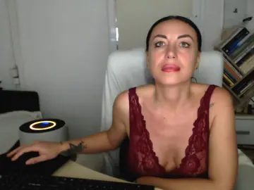 Cam4 Adult Video Chat of CralaSDream