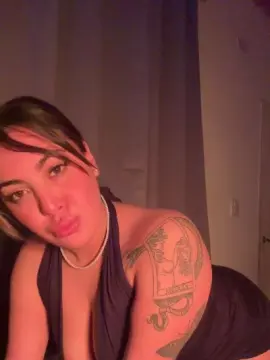 Cam4 Free Live Porn of Sirena65