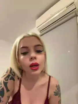 Cam4 Nude Webcam of Aisha06