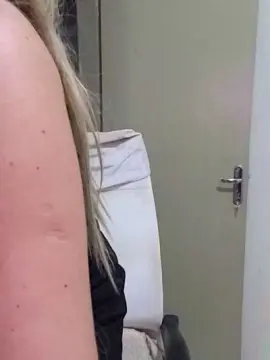 Cam4 Live Sex of belladamasuggar