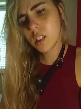 Cam4 Live Porn of Emilyvuxa