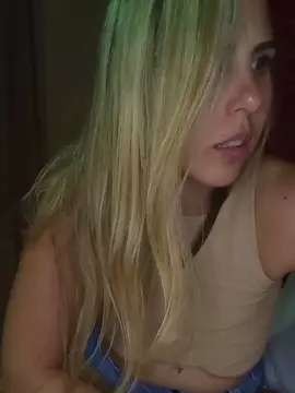 Cam4 Private Sex Chat of Emilyvuxa