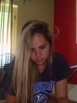 Cam4 Sex Cam of Emilyvuxa