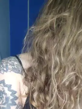 Cam4 Watch Live Sex Cams of Almita02