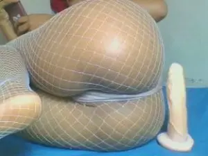 Cam4 Free Live Porn of maellah1