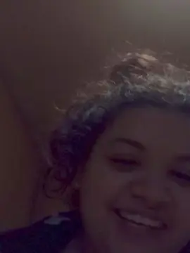 Cam4 Free Porn Cam of Luzz21