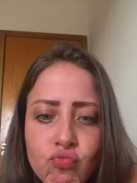 Cam4 Free Live Porn of Lolaplik