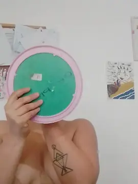 Cam4 Free Porn Cam of almondwithlove